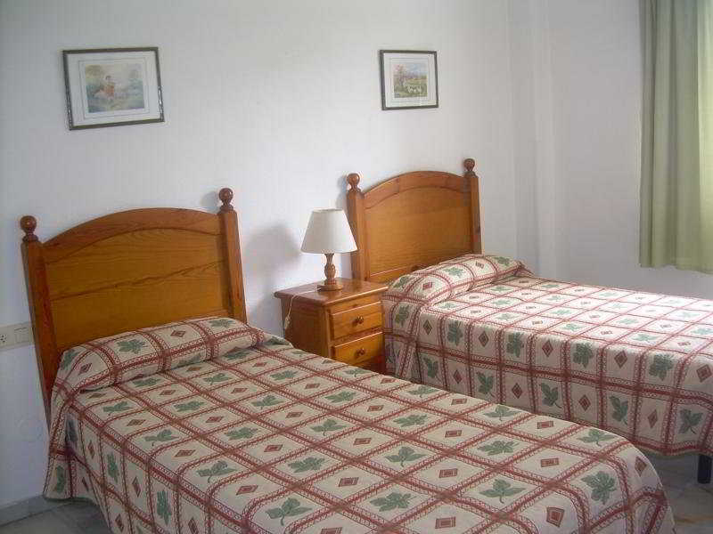 Apartamentos Jardines Del Gamonal マラガ エクステリア 写真