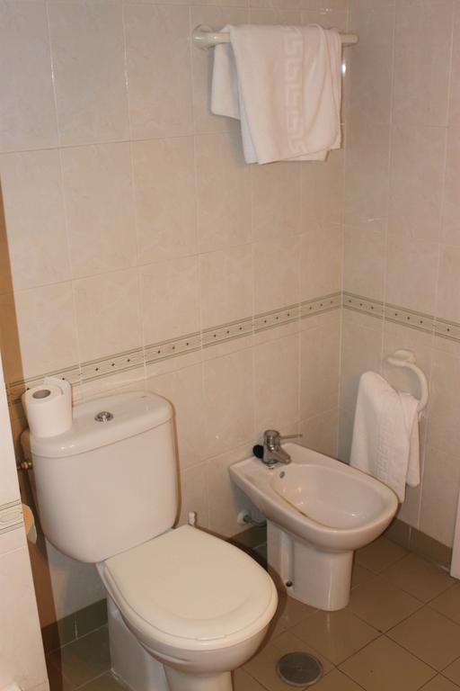 Apartamentos Jardines Del Gamonal マラガ 部屋 写真